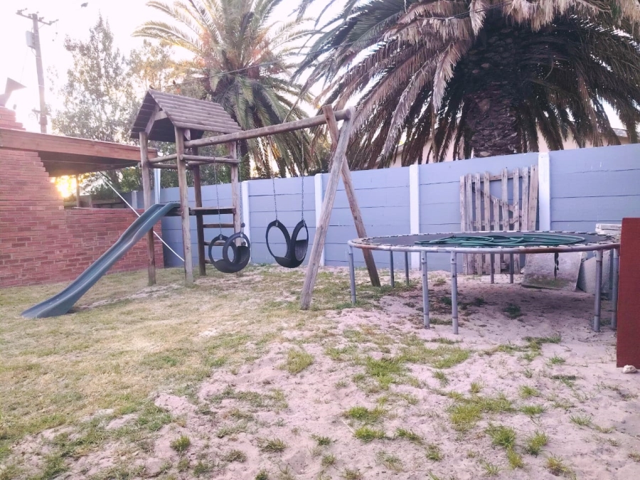 To Let 1 Bedroom Property for Rent in Rustdal Western Cape